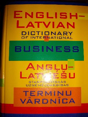 English-Latvian dictionary of international business