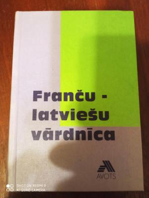 Franču - latviešu vārdnīca 